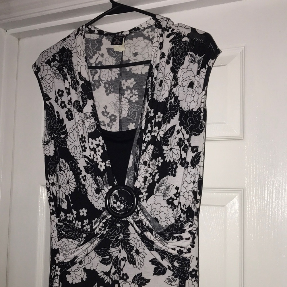 V.1 Couture black and white floral dress